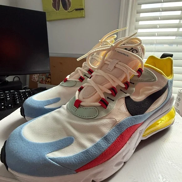 AIR MAX 270 REACT women’s size 9 - Picture 3 of 8